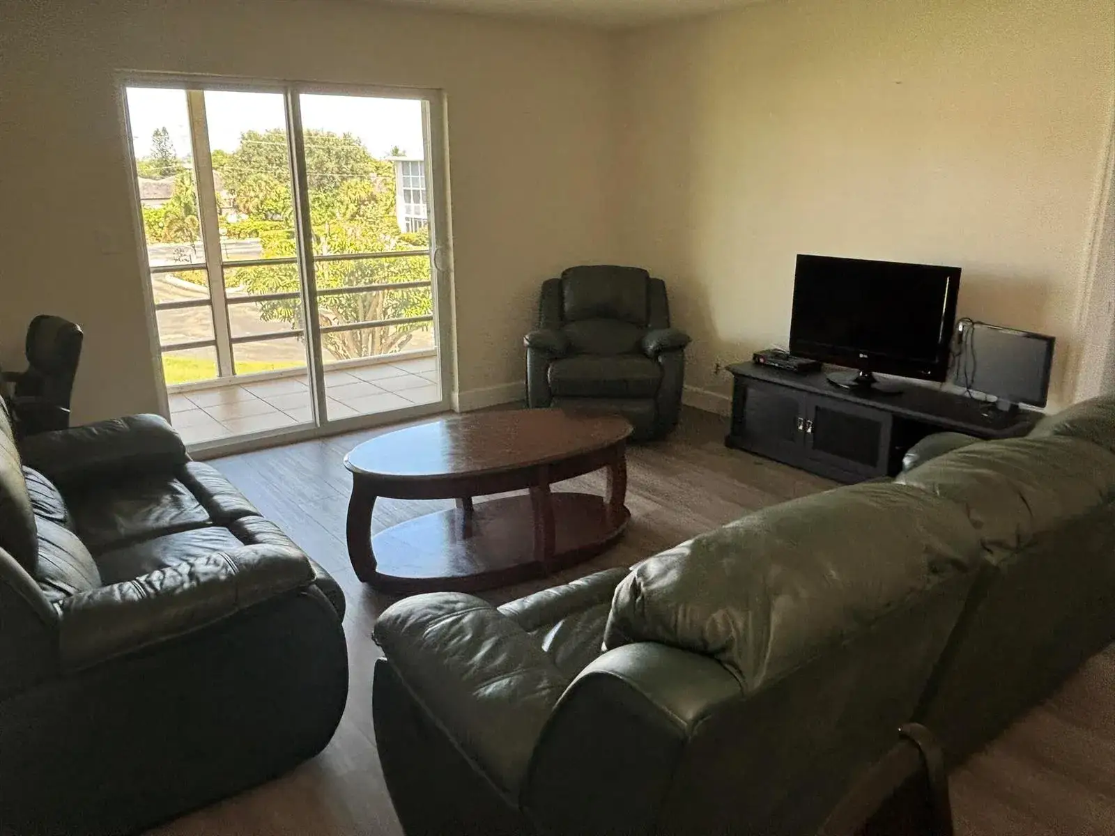 2 bedroom 2 bath Residential Lease for rent at 2668 Garden Drive N # 312, FL 33461