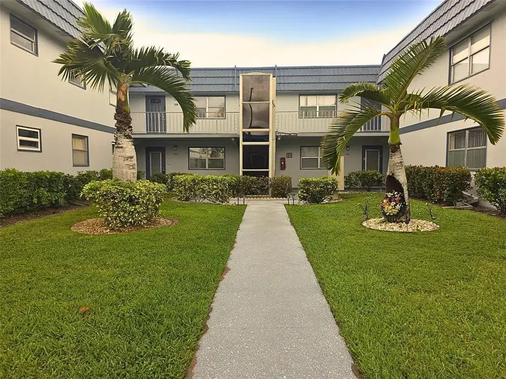 1 bedroom 1 bath Residential for sale at 491 Brittany K, Delray Beach FL 33446