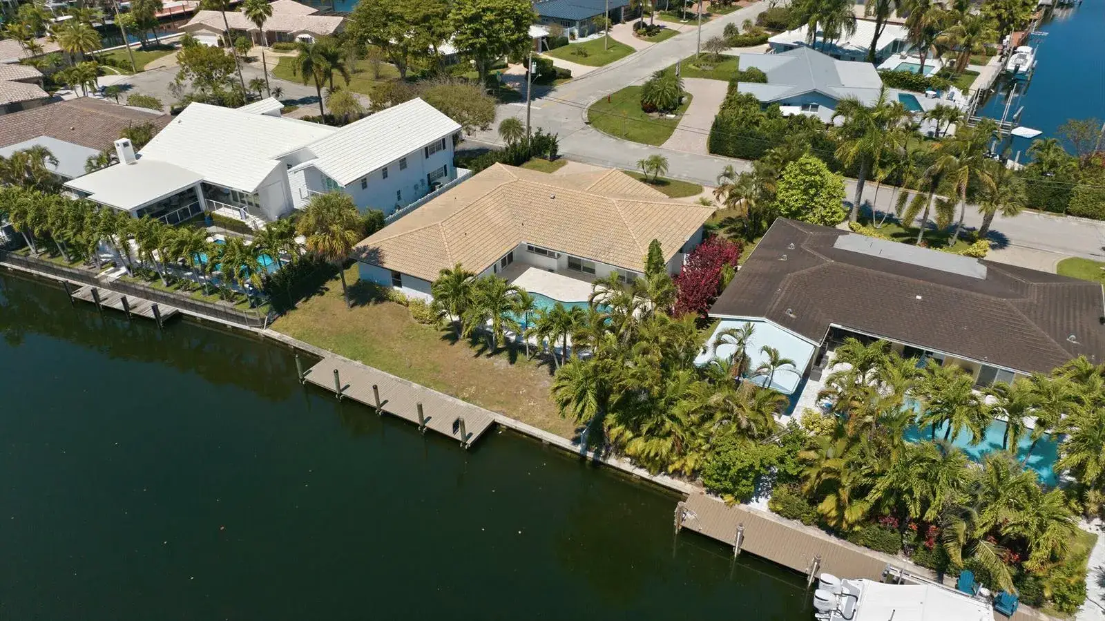 3 bedroom 3 bath Residential for sale at 2810 NE 52nd Street, Fort Lauderdale FL 33308