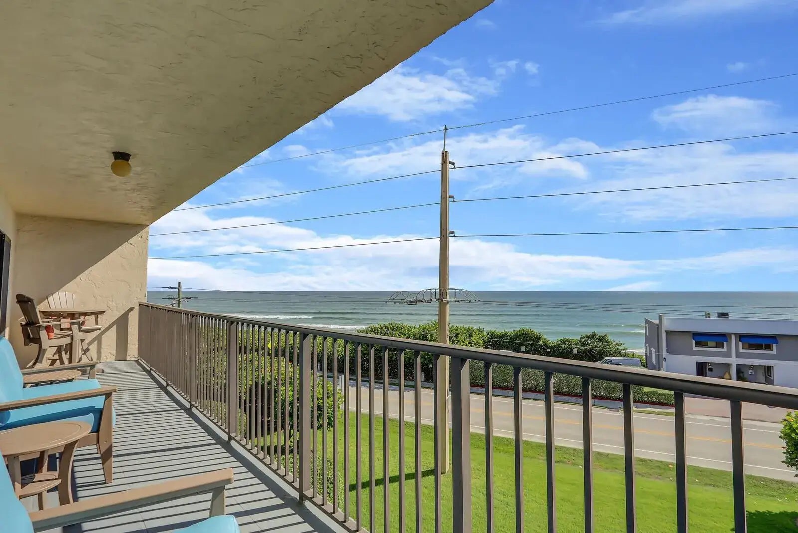 2 bedroom 2 bath Residential Lease for rent at 1055 Ocean Drive # 403, Juno Beach FL 33408