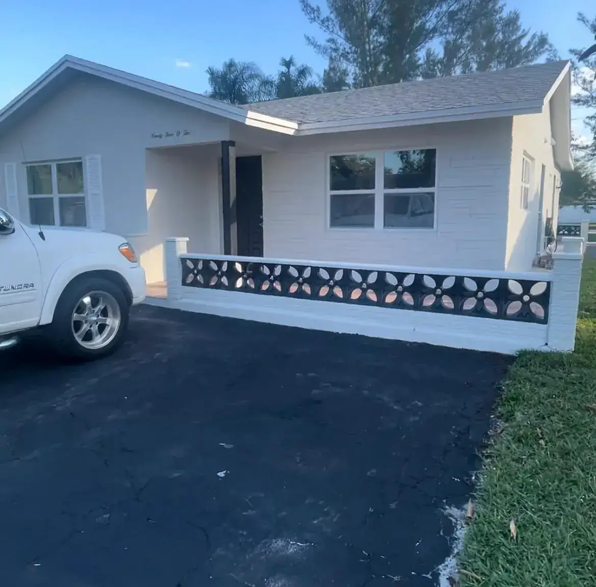 3 bedroom 2 bath Residential Lease for rent at 9402 NW 81st Court, Tamarac FL 33321