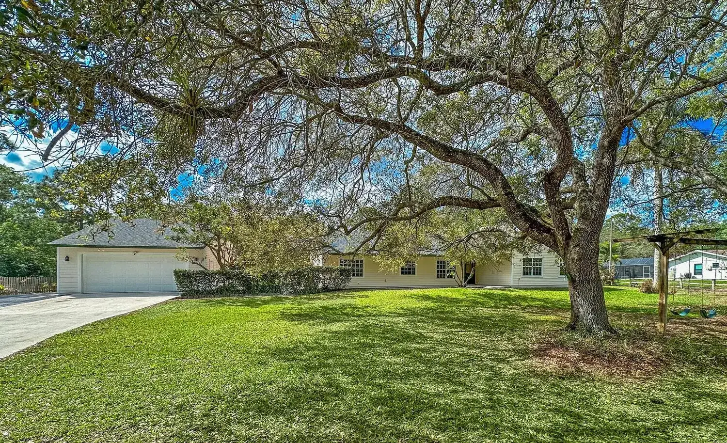4 bedroom 2 bath Residential for sale at 16244 E Downers Drive, Loxahatchee FL 33470