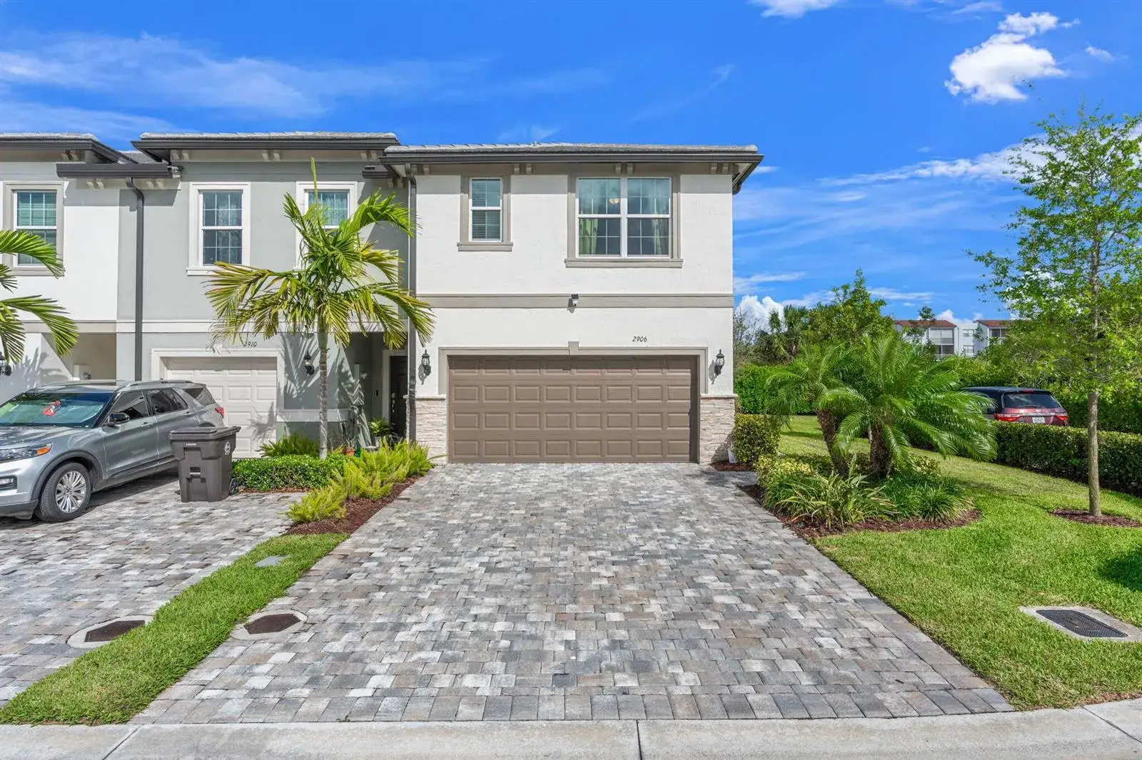 3 bedroom 2 bath Residential for sale at 2906 Olivia Avenue, Lauderdale Lakes FL 33311