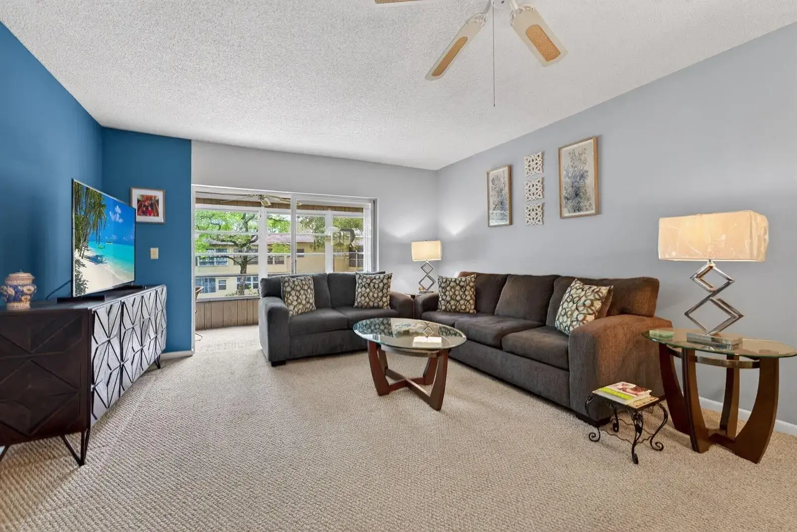 2 bedroom 2 bath Residential for sale at 7680 NW 1st Street # 201, Margate FL 33063