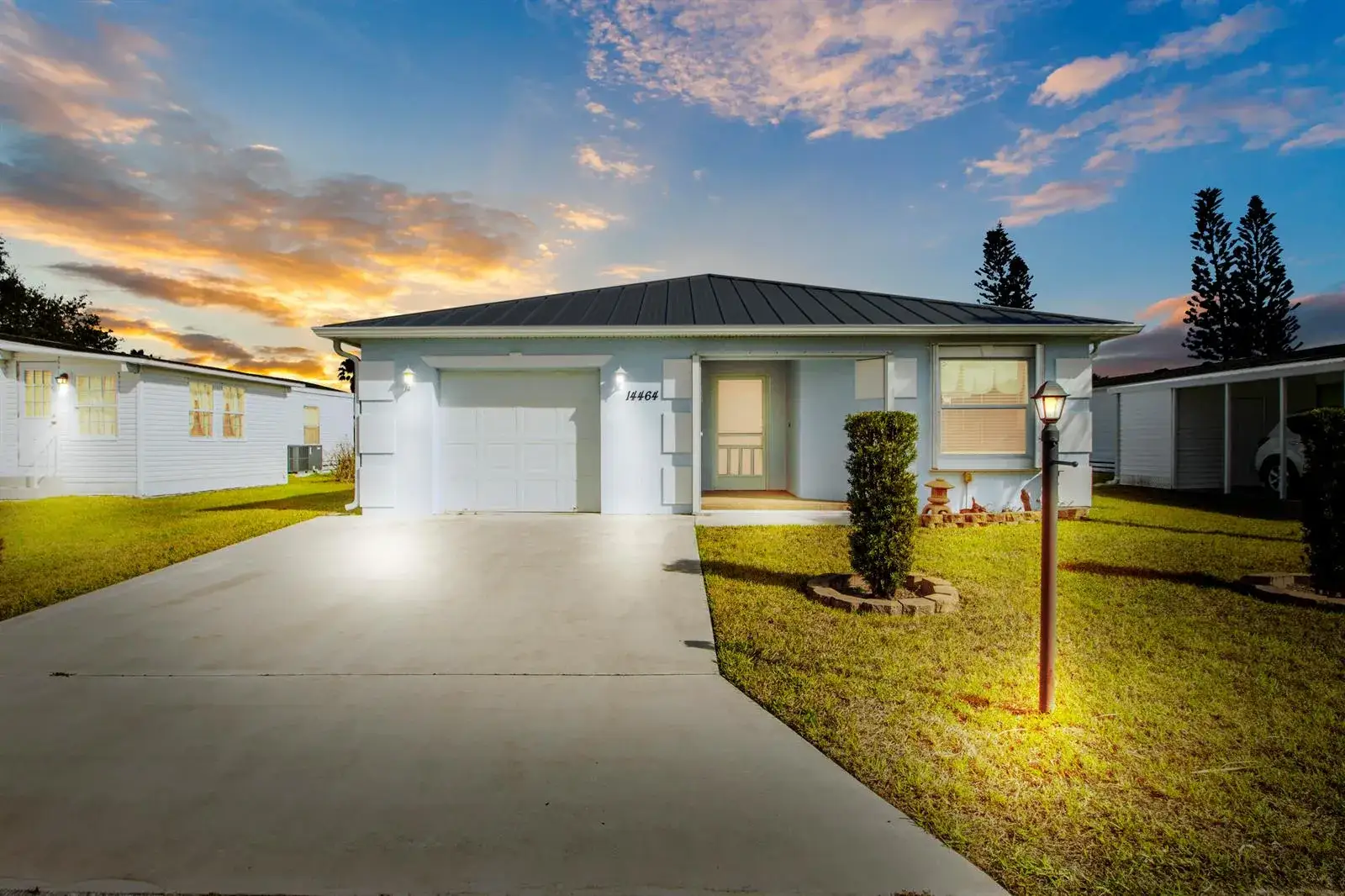 2 bedroom 2 bath Residential for sale at 14464 Isla Flores Avenue, Fort Pierce FL 34951