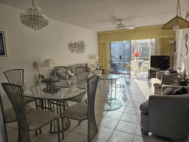2 bedroom 2 bath Residential for sale at 9818 Marina Boulevard, Boca Raton FL 33428