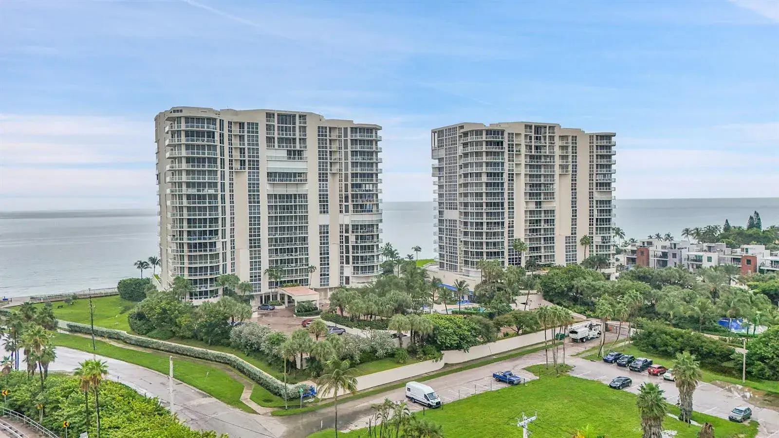2 bedroom 2 bath Residential for sale at 6051 N Ocean Drive # 1003, Hollywood FL 33019