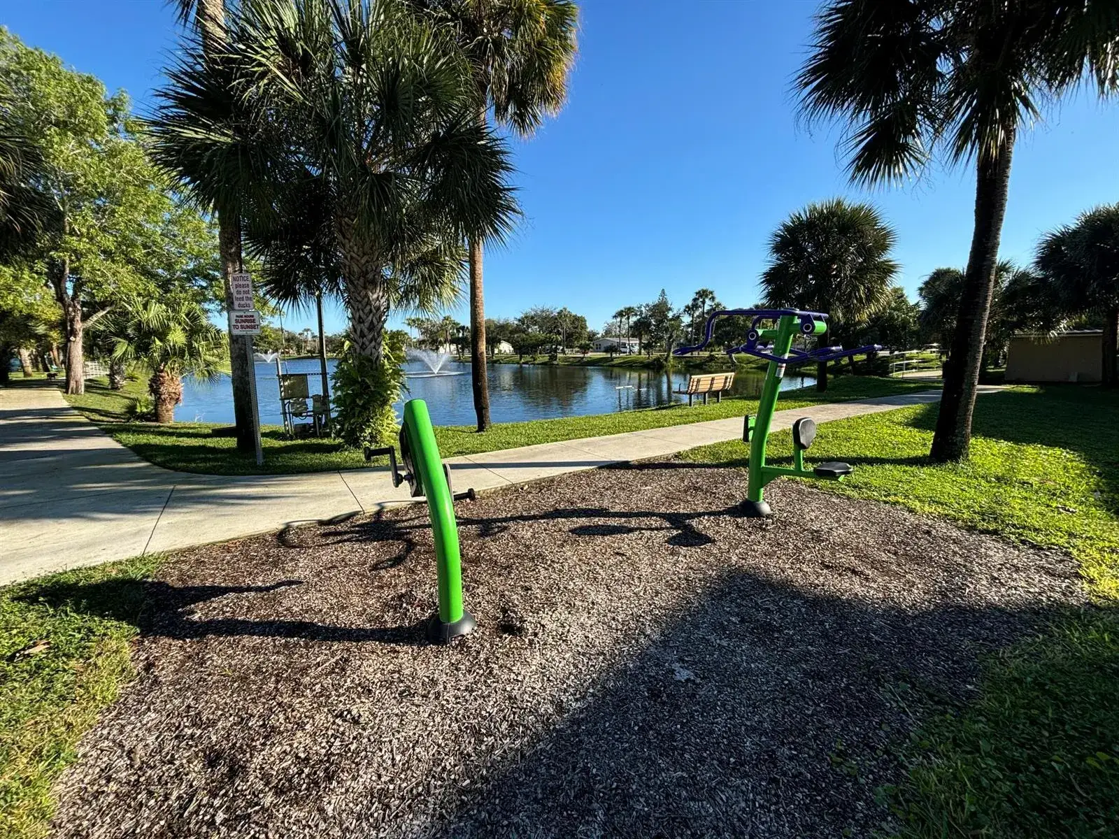 1 bedroom 1 bath Residential for sale at 725 Lori Drive # 203, Palm Springs FL 33461