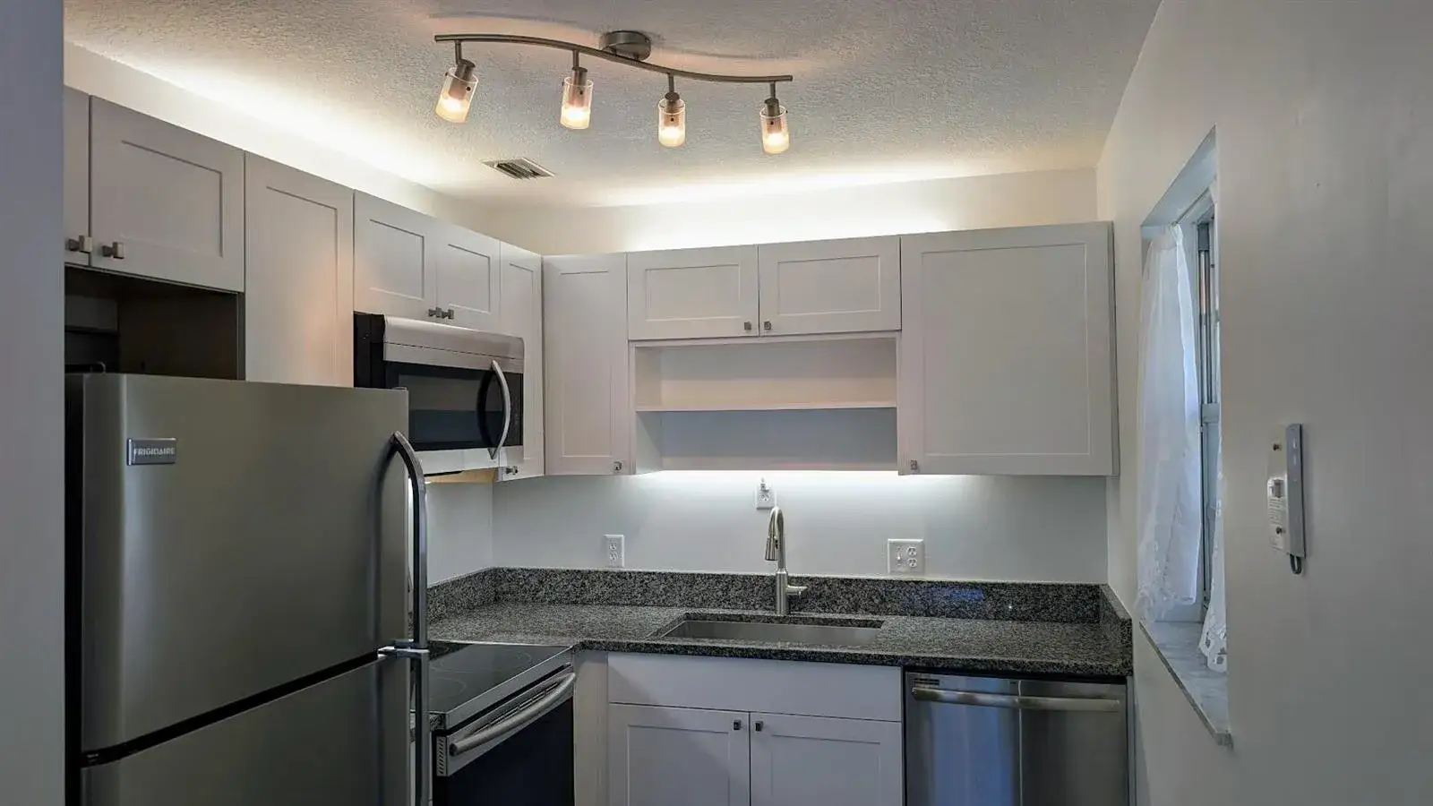 1 bedroom 1 bath Residential Lease for rent at 1225 NW 21st Street # 3512, Stuart FL 34994