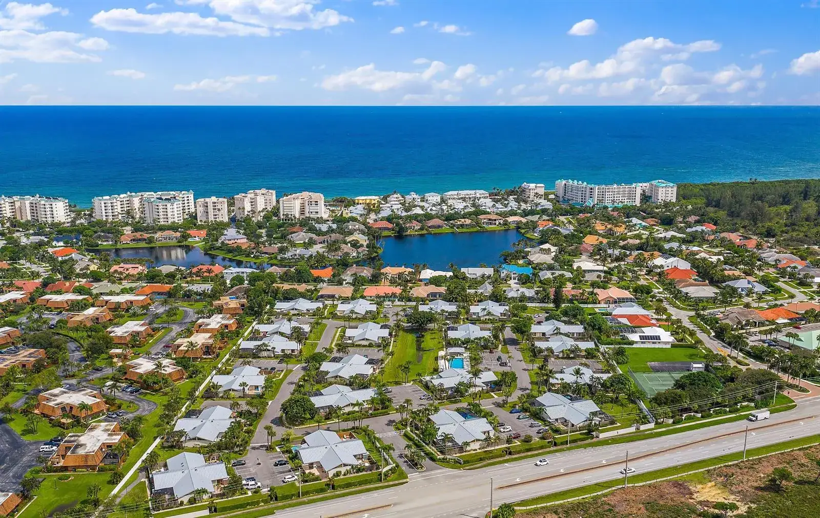 2 bedroom 2 bath Residential Lease for rent at 1801 S Us Highway 1 # 13a, Jupiter FL 33477