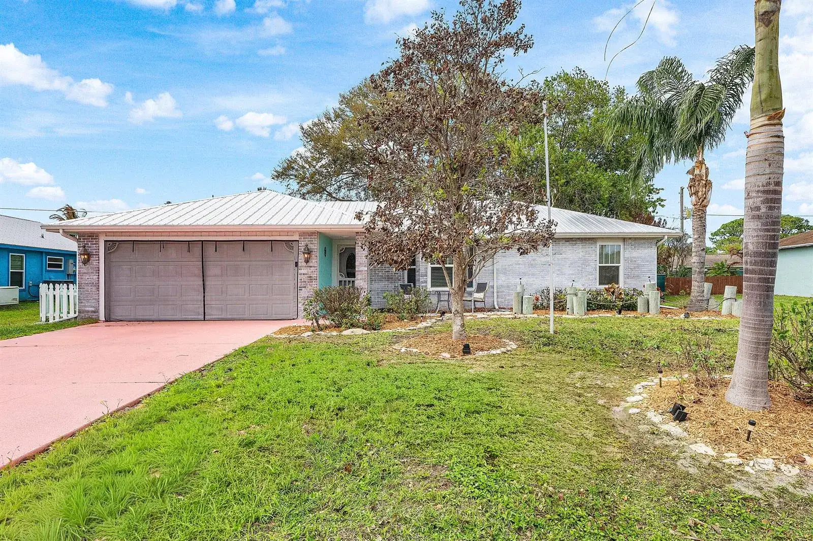 3 bedroom 2 bath Residential for sale at 2114 SE Midtown Road, Port St. Lucie FL 34952