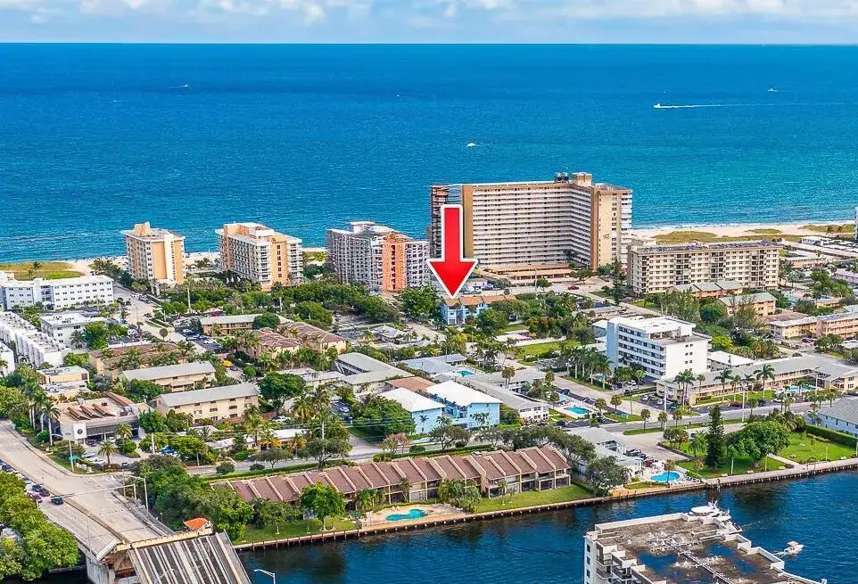 3 bedroom 2 bath Residential for sale at 3250 NE 12th Street # 1, Pompano Beach FL 33062