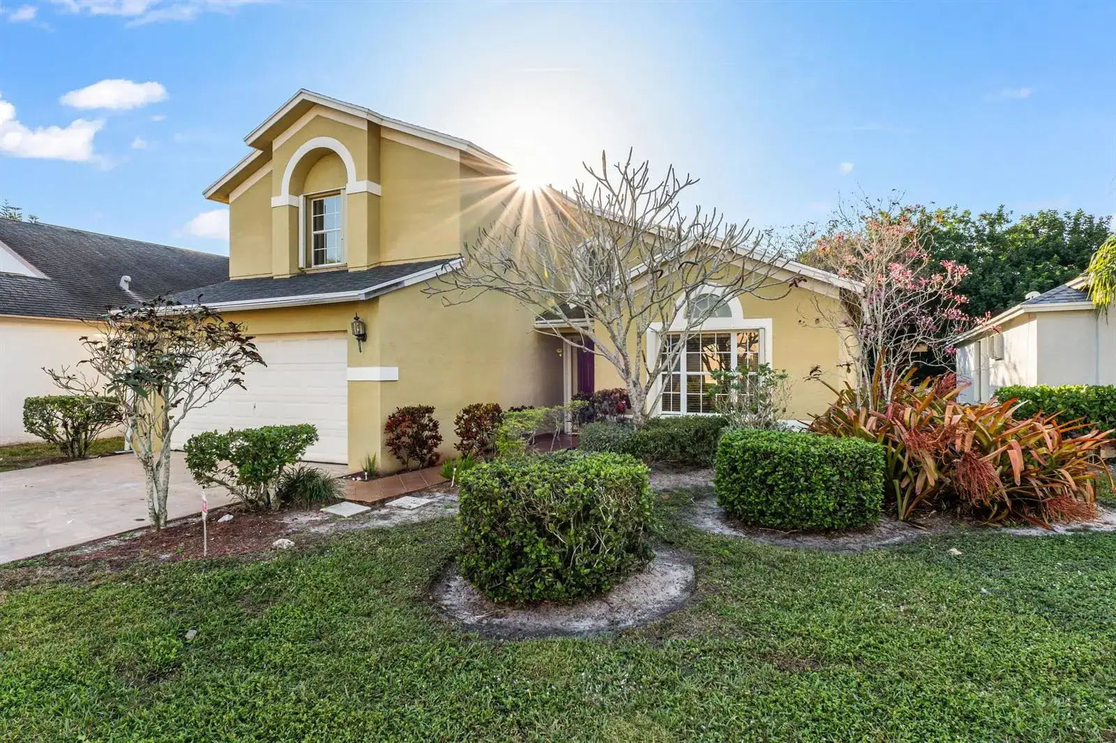 4 bedroom 2 bath Residential for sale at 2224 Soundings Court, FL 33413