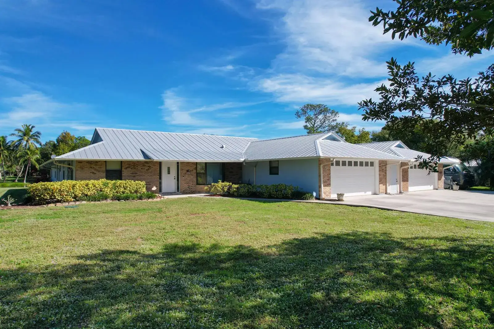 4 bedroom 3 bath Residential for sale at 5609 SE Lamay Drive, Stuart FL 34997