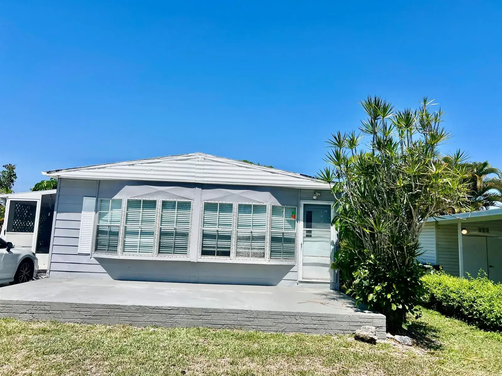 2 bedroom 2 bath Residential for sale at 3319 NW 64th Court, Coconut Creek FL 33073