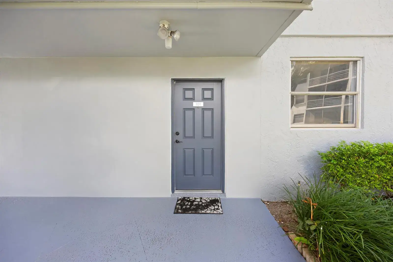 2 bedroom 2 bath Residential Lease for rent at 5301 NW 2nd Avenue # 1010, Boca Raton FL 33487