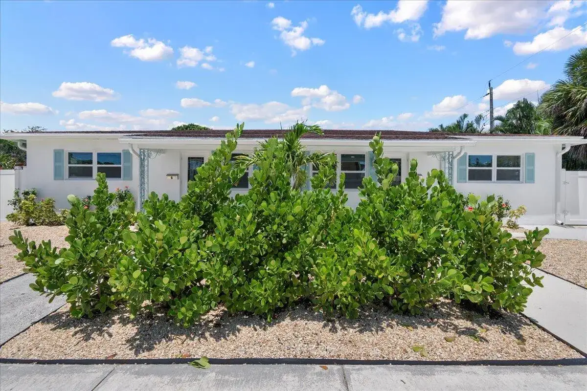 Residential Income for sale at 2741 Parker Avenue # B, West Palm Beach FL 33405