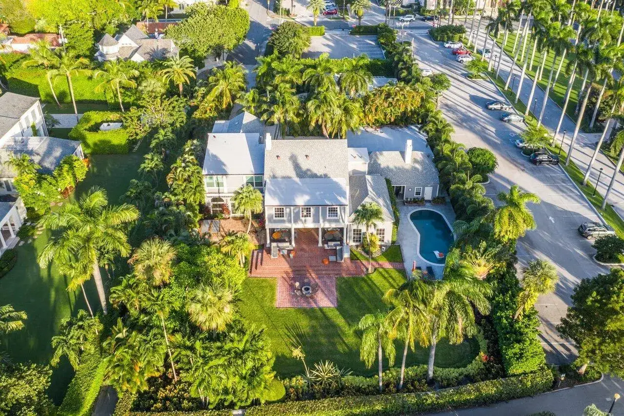 15 S Lake Trail, Palm Beach FL 33480
