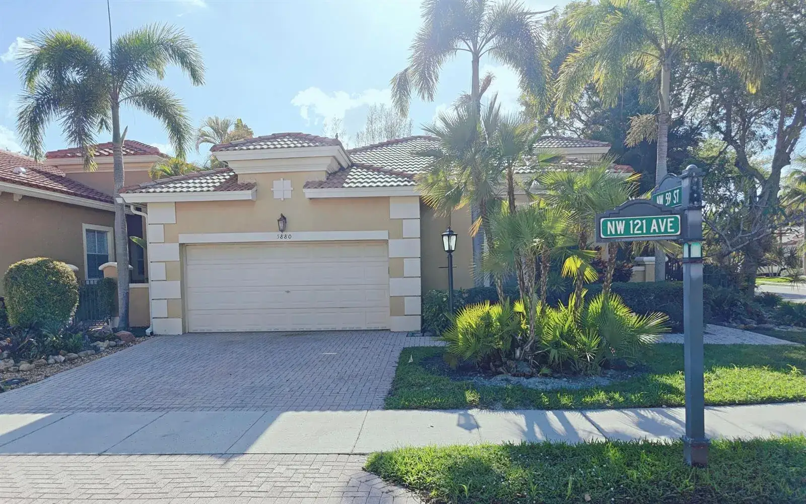 3 bedroom 2 bath Residential for sale at 5880 NW 121 Avenue, Coral Springs FL 33076