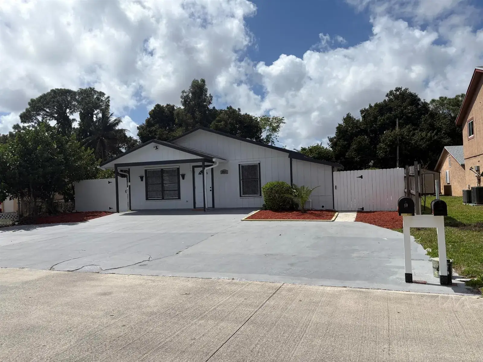 3 bedroom 2 bath Residential Lease for rent at 3825 Patio Court # A, Lake Worth FL 33461