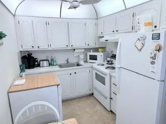 2 bedroom 1 bath Residential for sale at 174 Prescott I, Deerfield Beach FL 33442