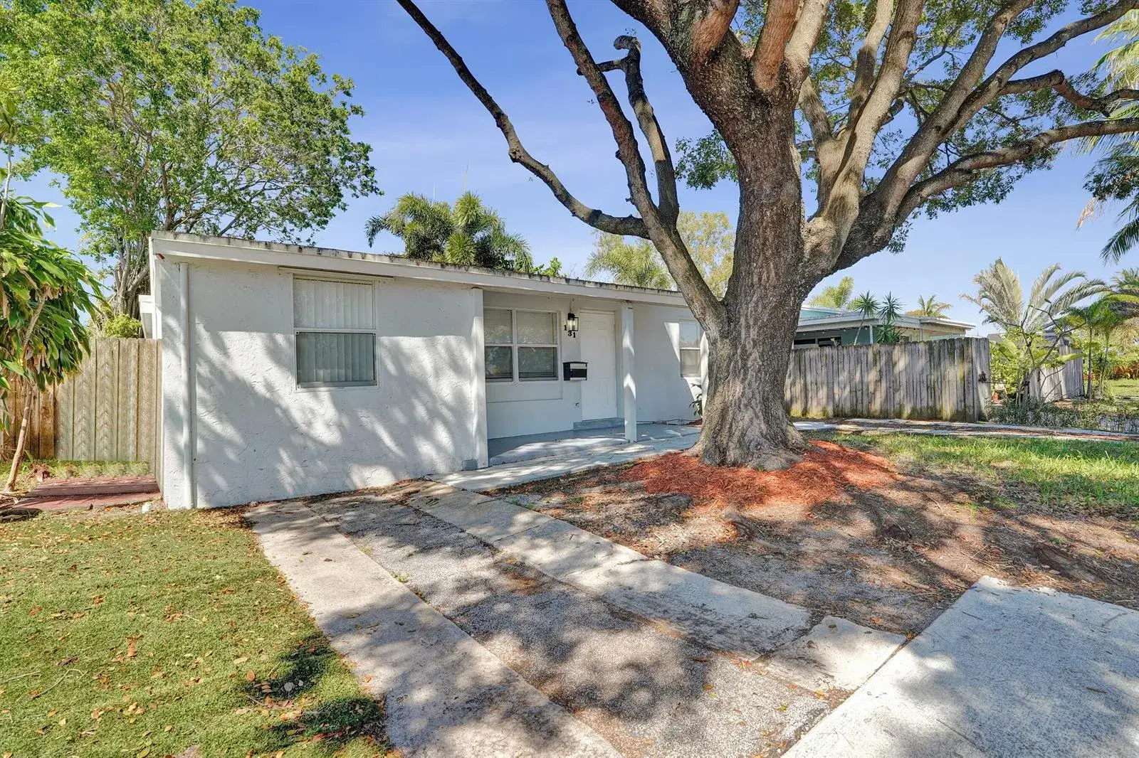 131 NE 51st Street, Oakland Park FL 33334