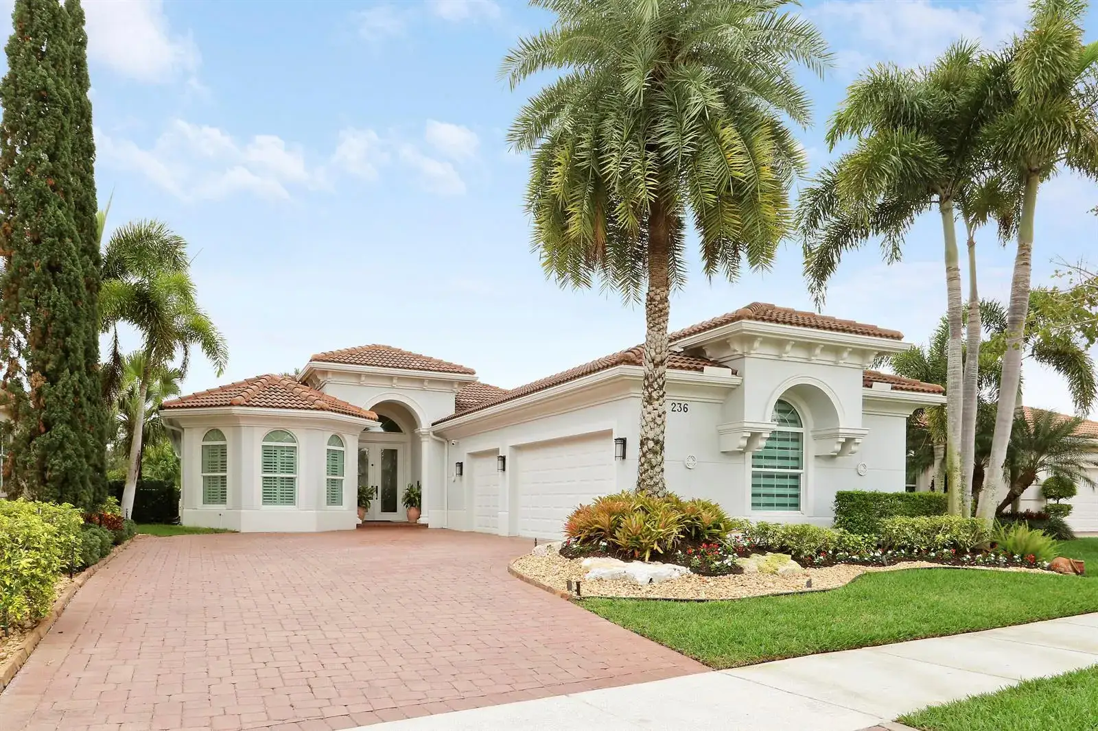 3 bedroom 2 bath Residential for sale at 236 Carina Drive, Jupiter FL 33478