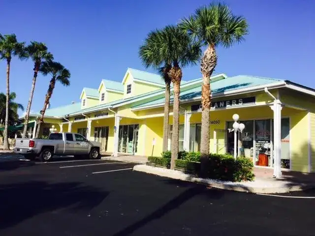 Commercial Sale for sale at 14050 Us Highway 1 # F, Juno Beach FL 33408