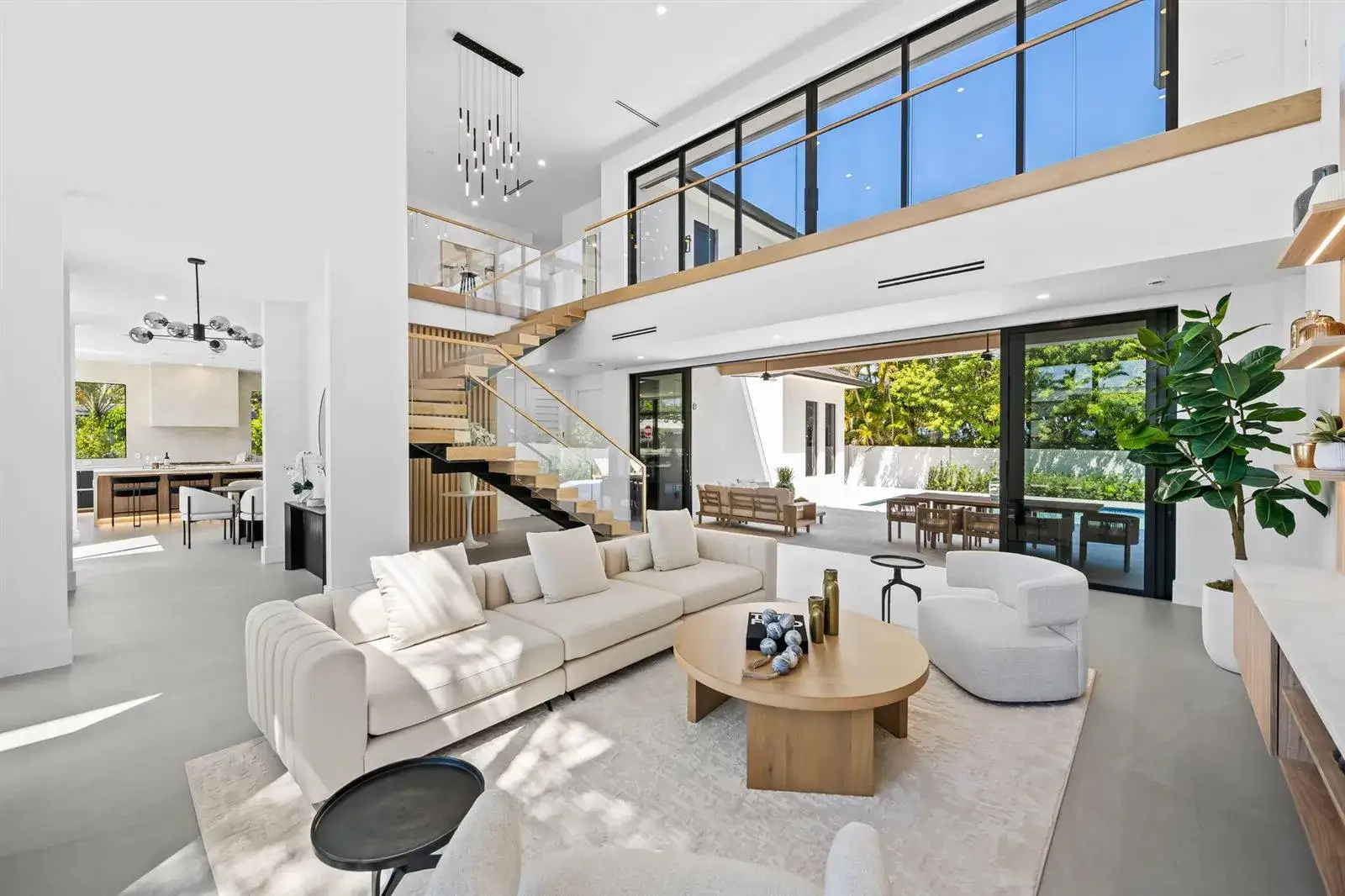 5 bedroom 5 bath Residential for sale at 2625 NE 29th Court, Fort Lauderdale FL 33306