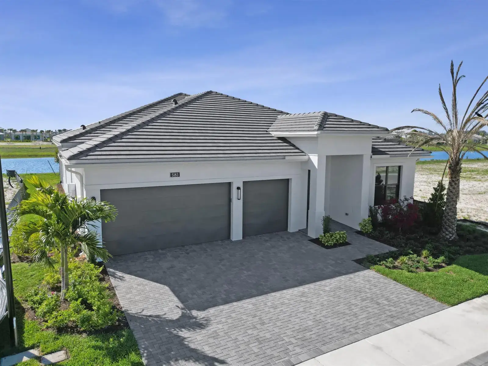 3 bedroom 3 bath Residential for sale at 5183 Rivo Alto Circle, Westlake FL 33470
