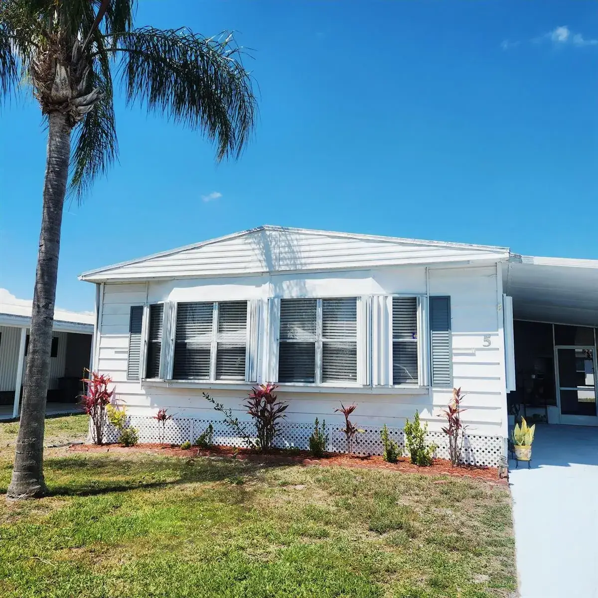 2 bedroom 2 bath Residential for sale at 5 El Portal Lane, Port St. Lucie FL 34952