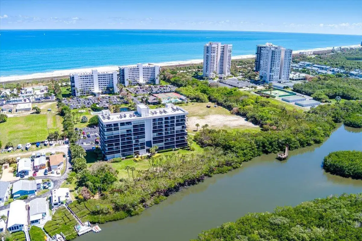 5059 N Hwy A1a # 401, Hutchinson Island FL 34949