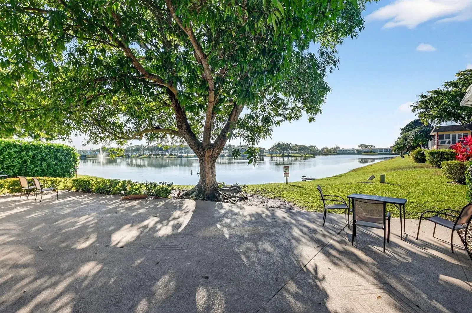 2 bedroom 2 bath Residential for sale at 94 Stratford G, West Palm Beach FL 33417