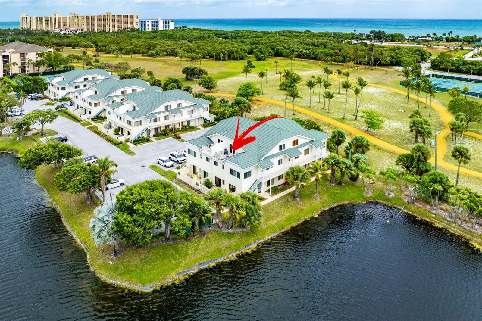 3 bedroom 2 bath Residential Lease for rent at 470 Bella Vista Court N, Jupiter FL 33477