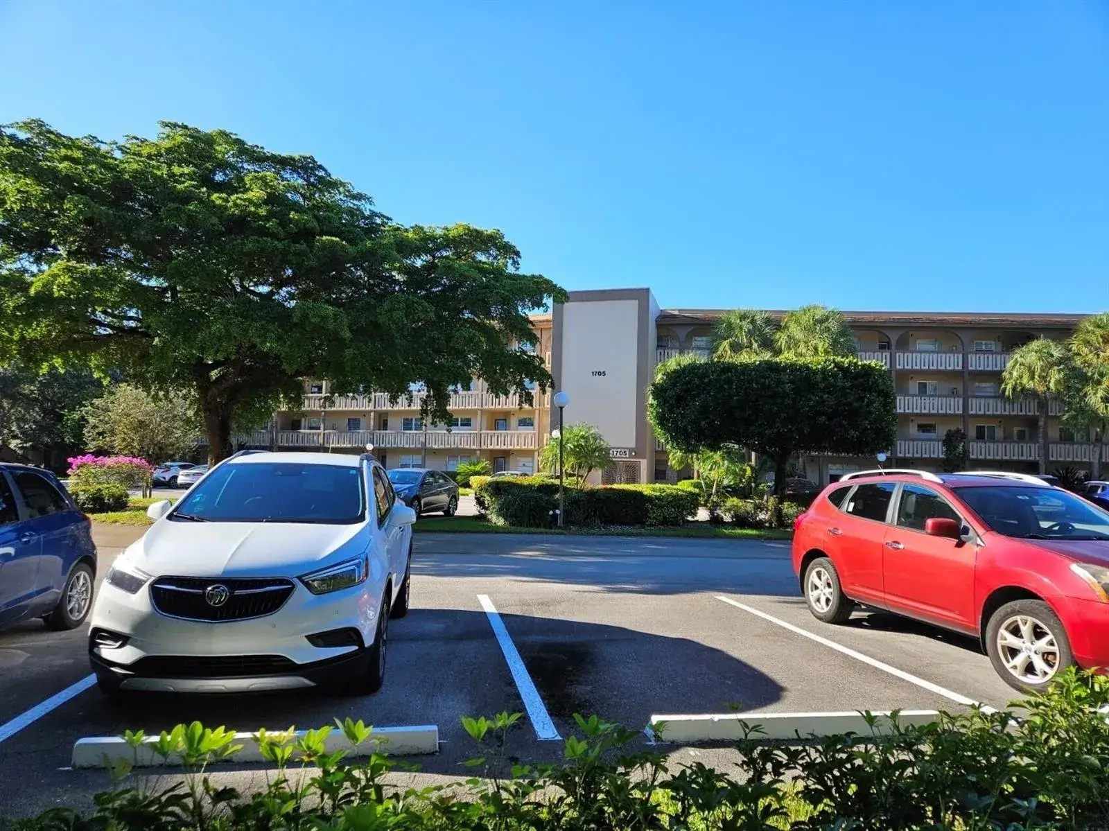 2 bedroom 2 bath Residential for sale at 1705 Andros Isle # O3, Coconut Creek FL 33066