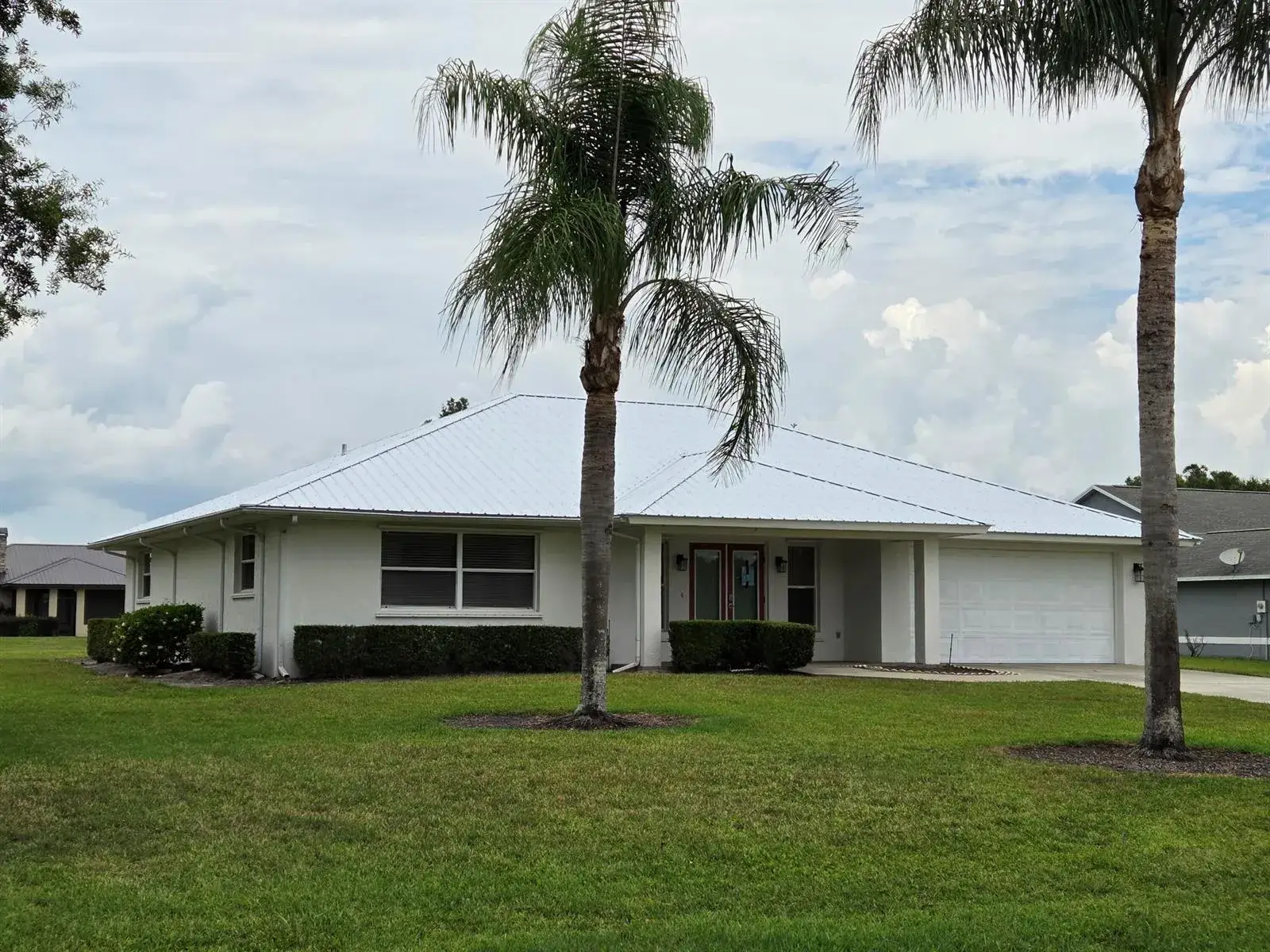 2 bedroom 2 bath Residential for sale at 2321 SW 3rd Court, Okeechobee FL 34974