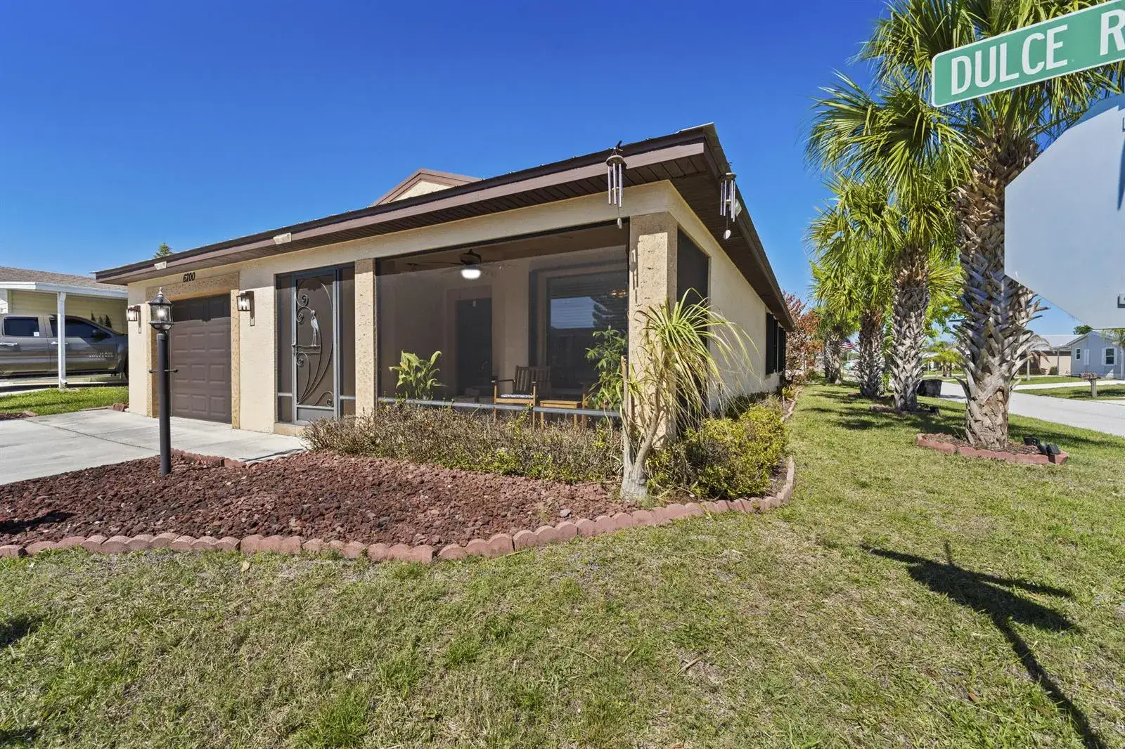 2 bedroom 2 bath Residential for sale at 6700 Dulce Real Avenue, Fort Pierce FL 34951