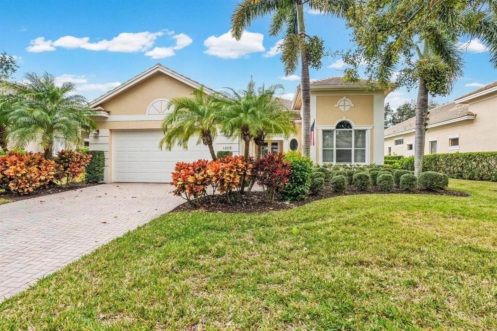 3 bedroom 2 bath Residential for sale at 1209 River Wind Circle, Vero Beach FL 32967