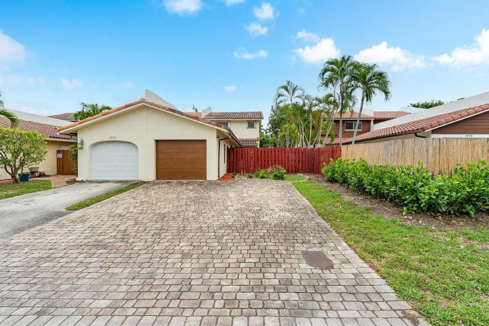 2 bedroom 2 bath Residential Lease for rent at 2530 NE 9th Street # 1, Fort Lauderdale FL 33304