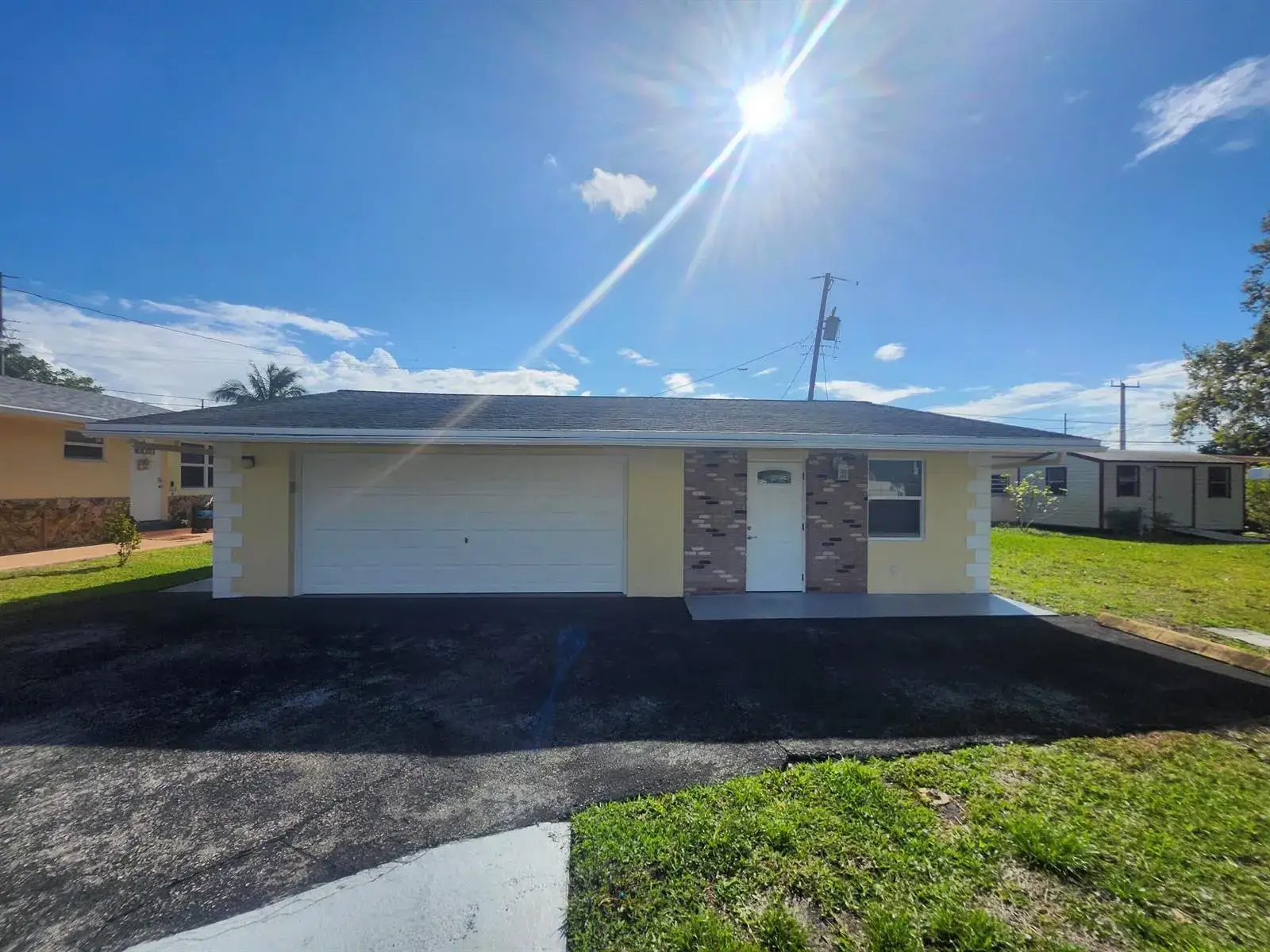 1 bedroom 1 bath Residential Lease for rent at 511 N 60th Way, Hollywood FL 33024