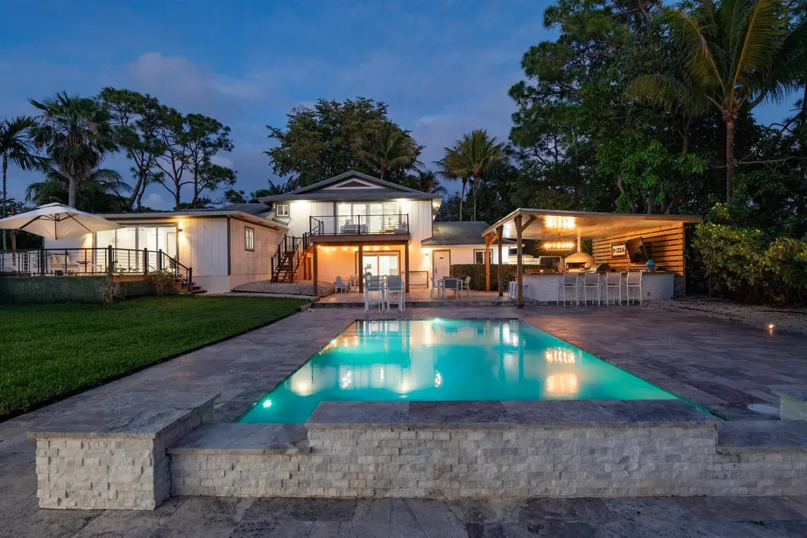 6 bedroom 5 bath Residential for sale at 13487 Barwick Road, Delray Beach FL 33445