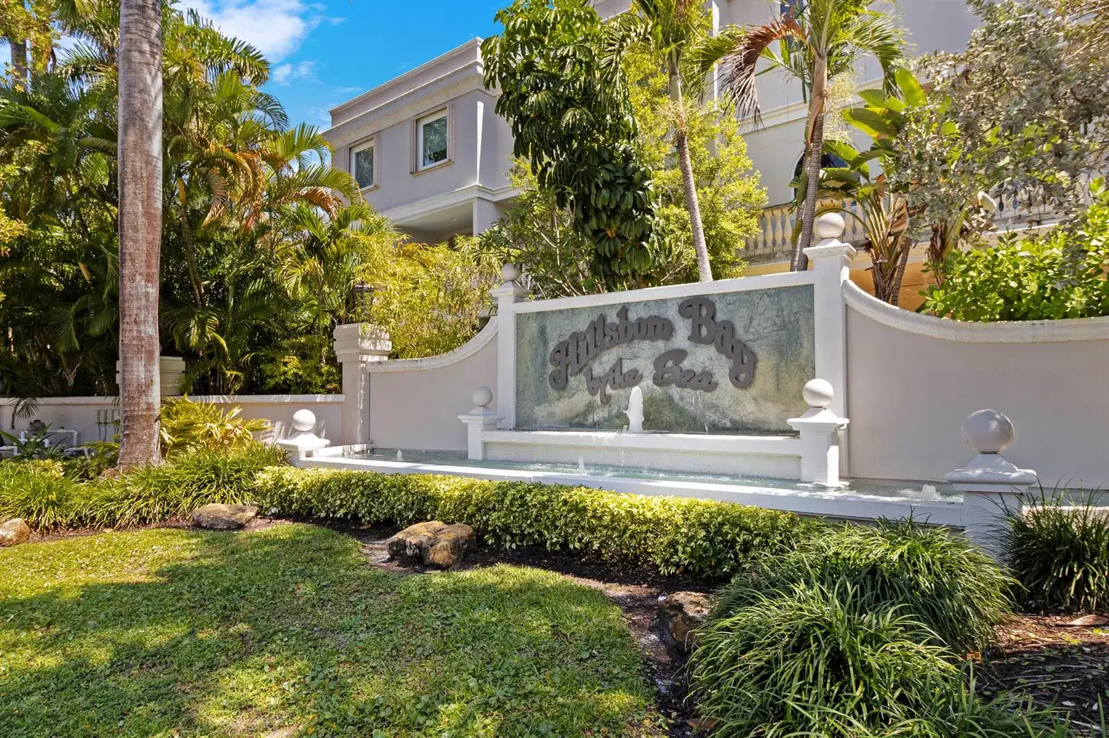 4 bedroom 3 bath Residential for sale at 1792 Bay Drive # 27, Pompano Beach FL 33062