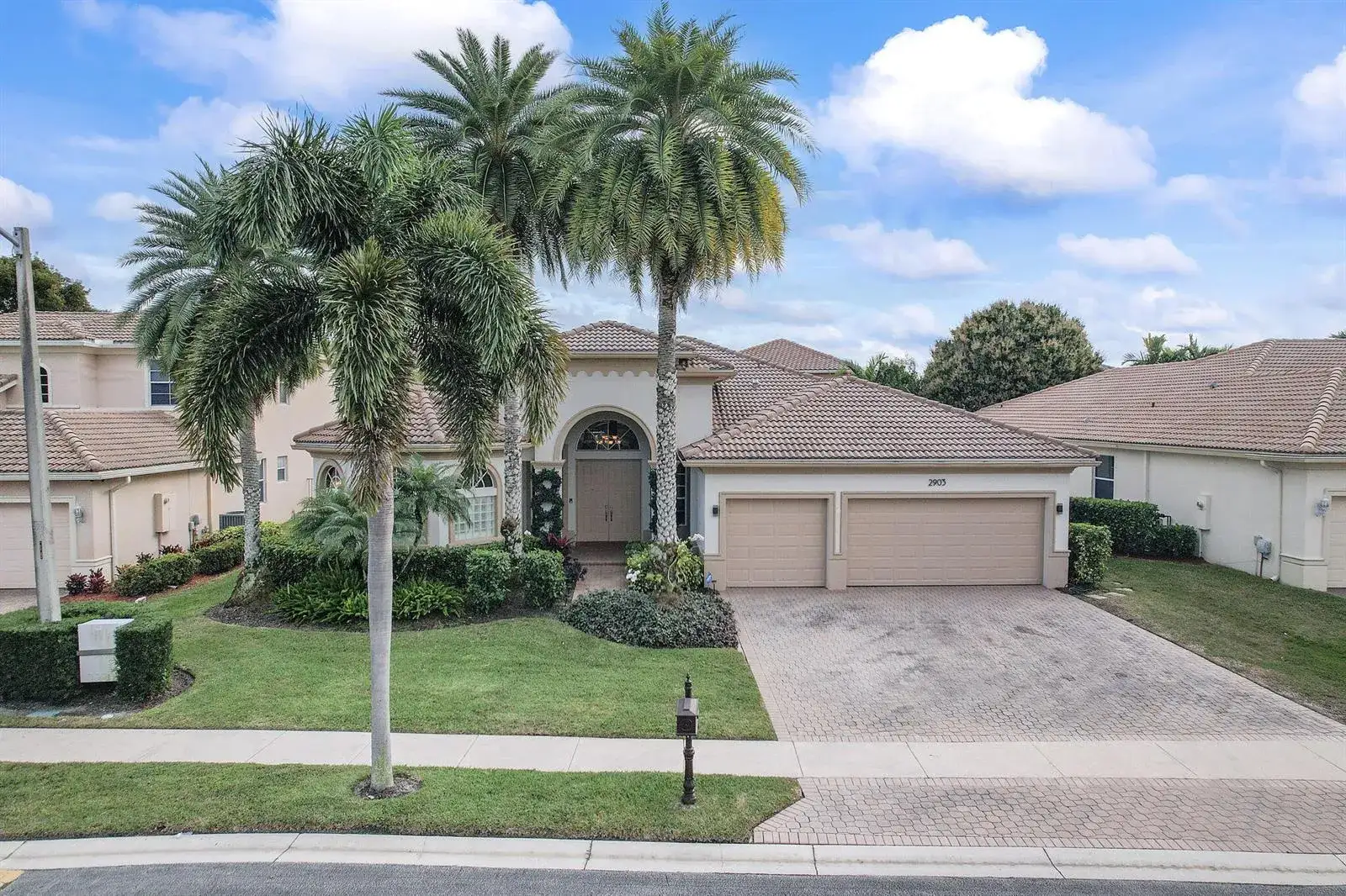 4 bedroom 3 bath Residential Lease for rent at 2903 Fontana Lane, Royal Palm Beach FL 33411