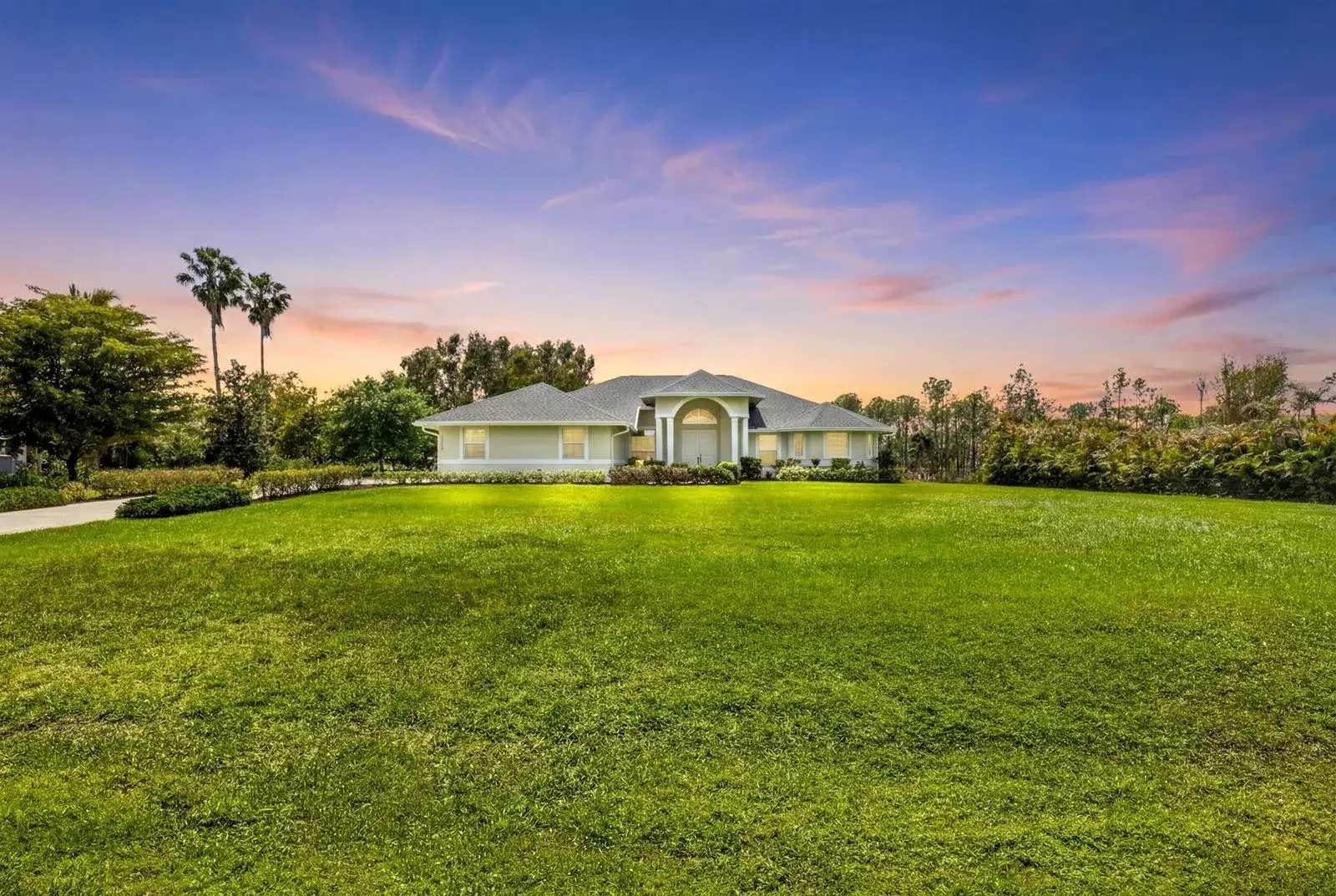 4 bedroom 3 bath Residential for sale at 12878 N 70th Pl Place N, FL 33412