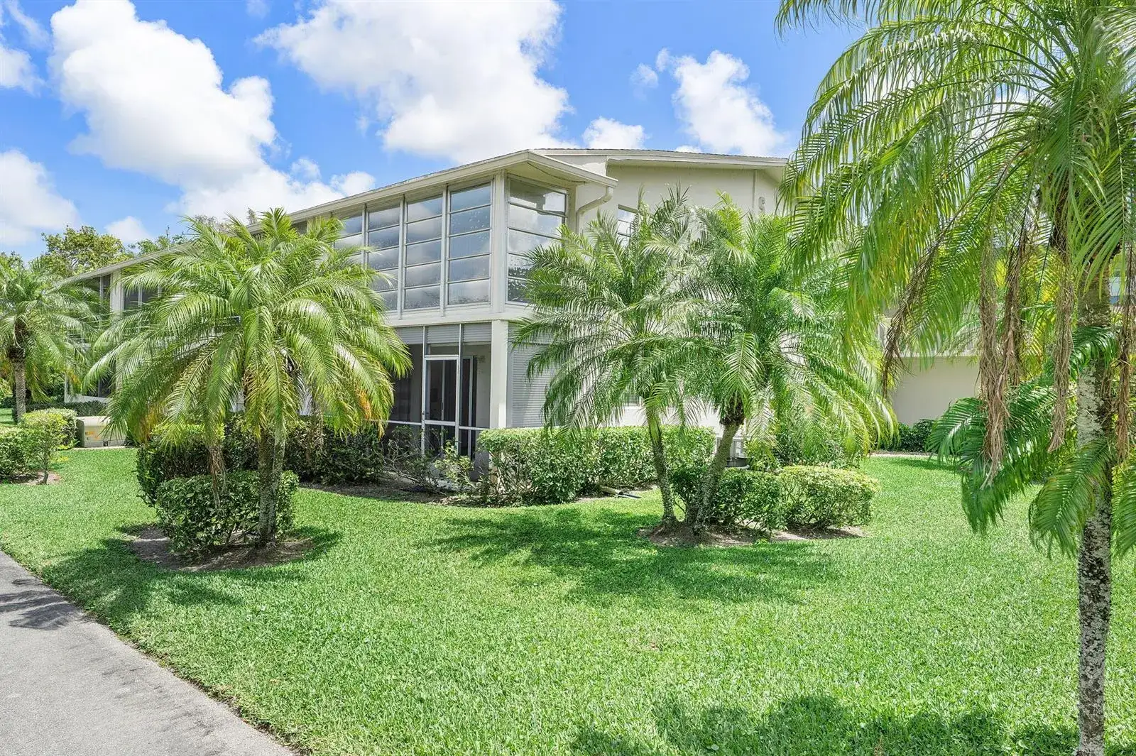 1 bedroom 1 bath Residential for sale at 269 S Ventnor S # 269, Deerfield Beach FL 33442