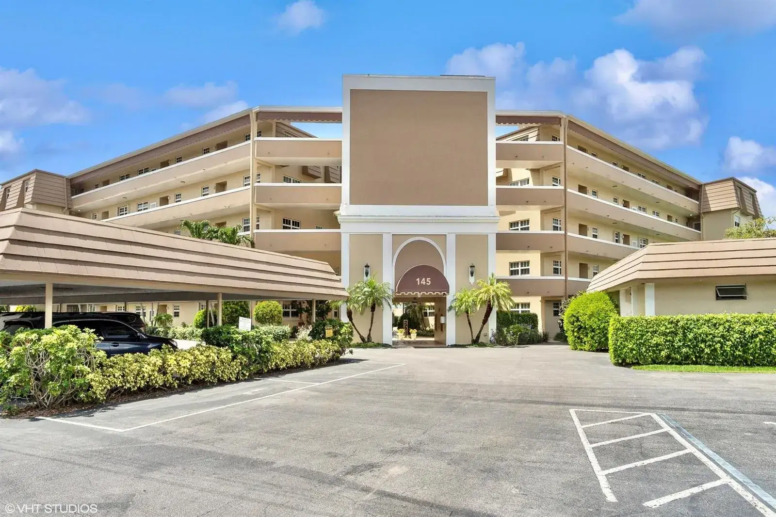 2 bedroom 2 bath Residential for sale at 145 Atlantis Boulevard, Atlantis FL 33462
