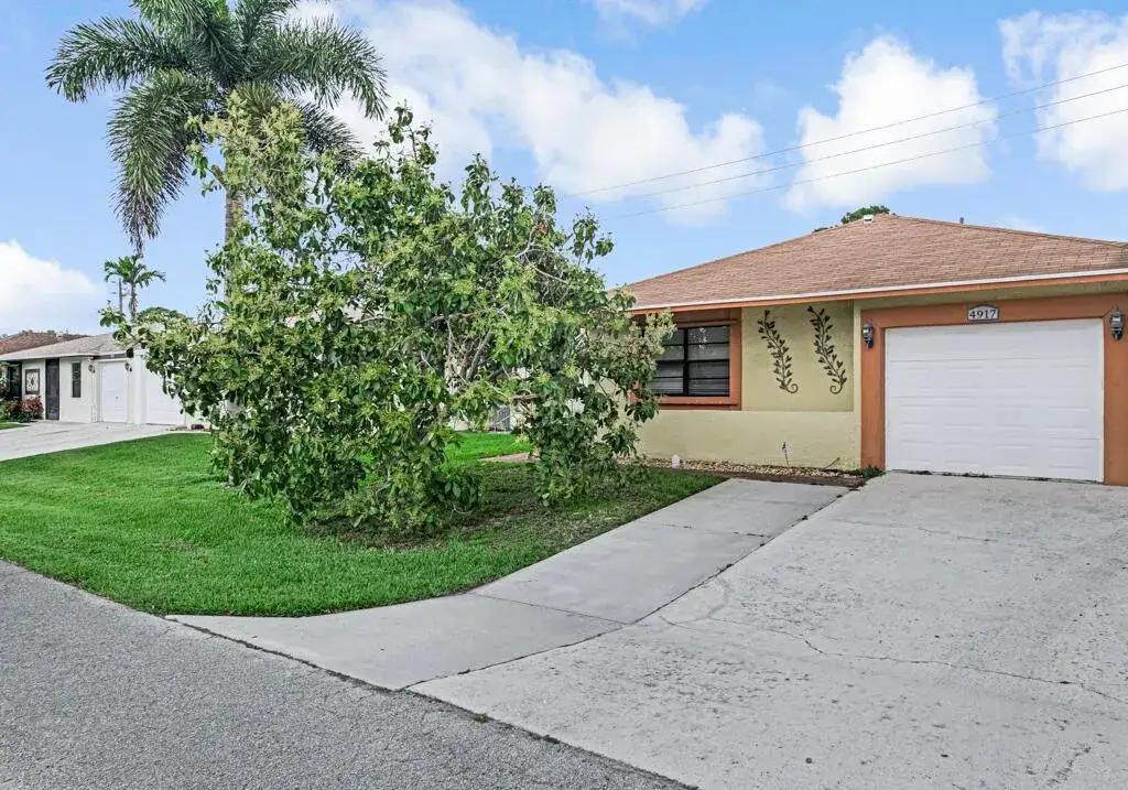 3 bedroom 2 bath Residential for sale at 4917 Luqui Court, West Palm Beach FL 33415