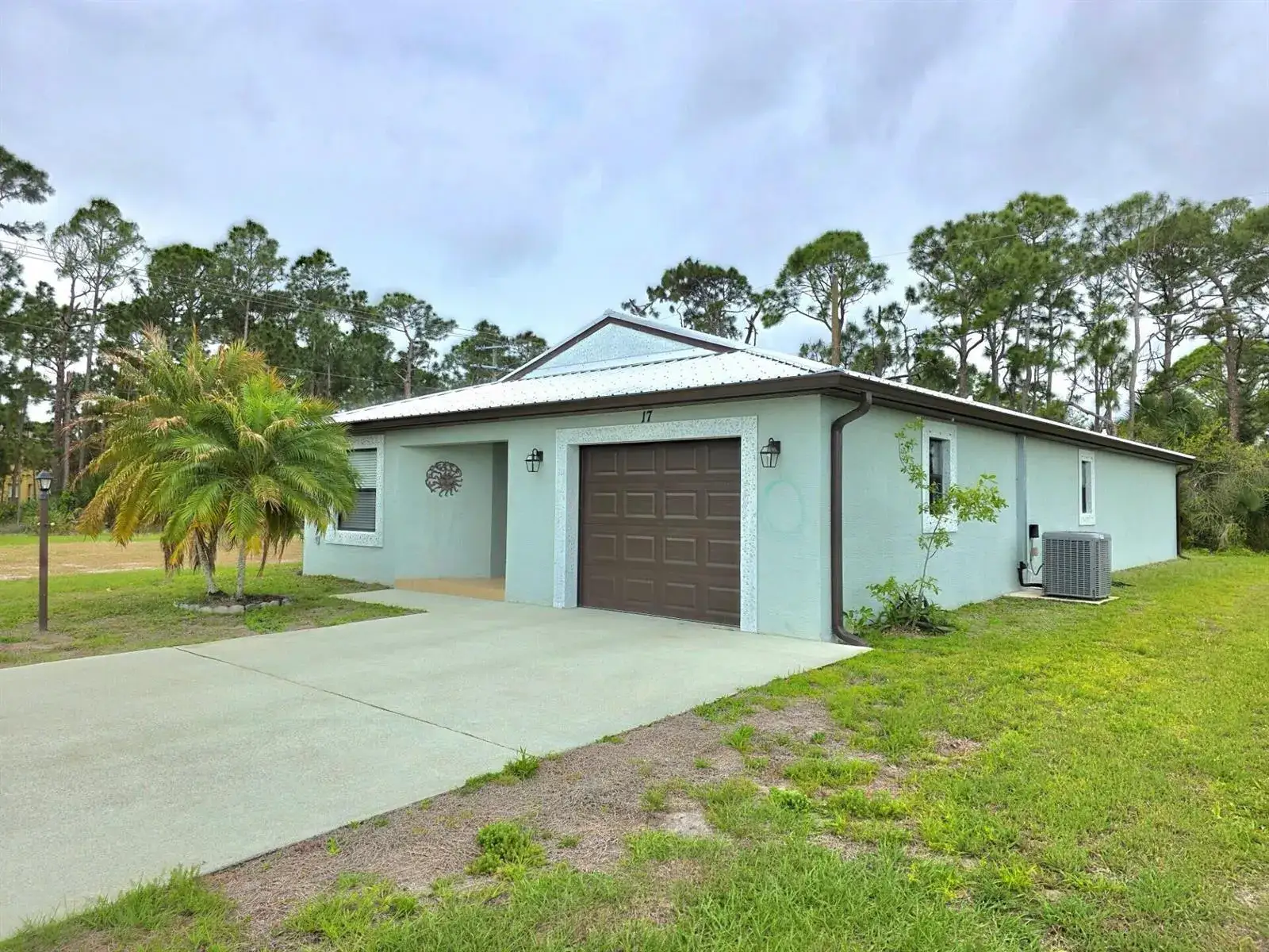 2 bedroom 2 bath Residential for sale at 17 San Felipe, Fort Pierce FL 34951