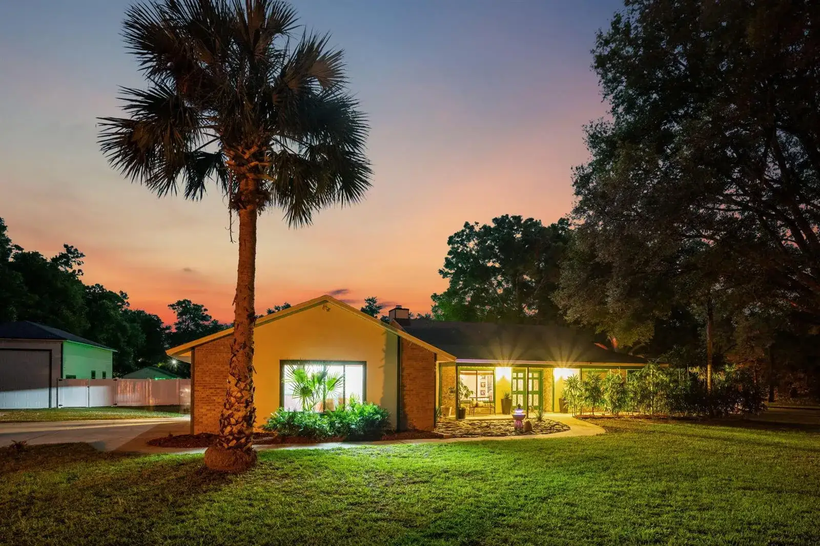 4 bedroom 2 bath Residential for sale at 3501 Hill Stream Avenue, FL 32712