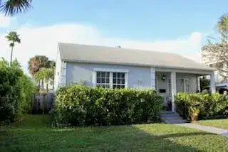 2 bedroom 1 bath Residential for sale at 237 Wenonah Place, West Palm Beach FL 33405